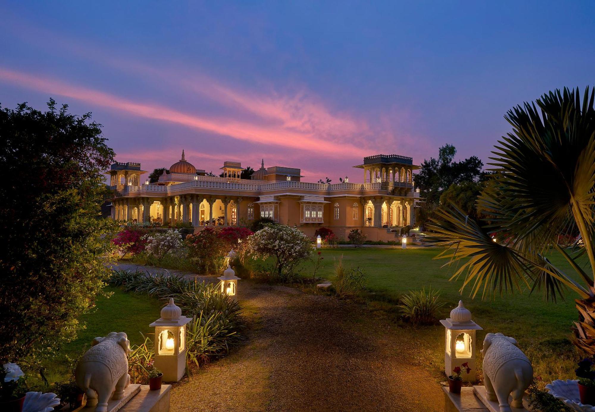 Dev Shree Deogarh Hotell Devgarh  Exteriör bild