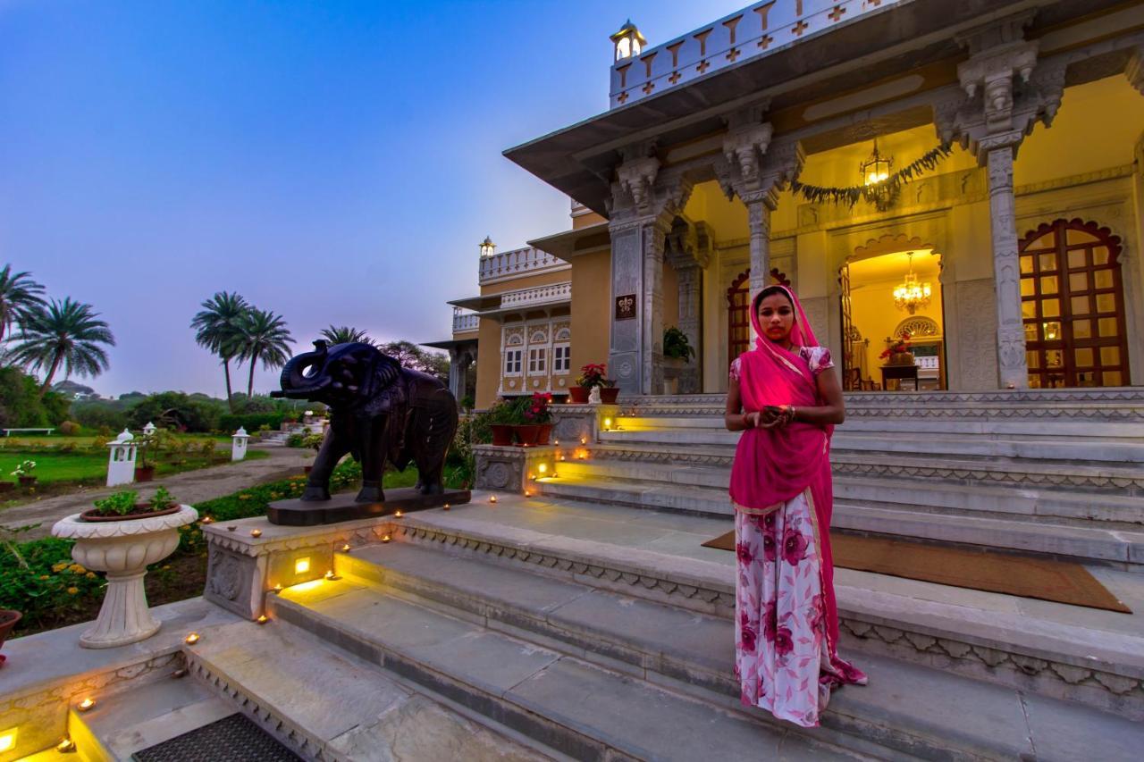 Dev Shree Deogarh Hotell Devgarh  Exteriör bild